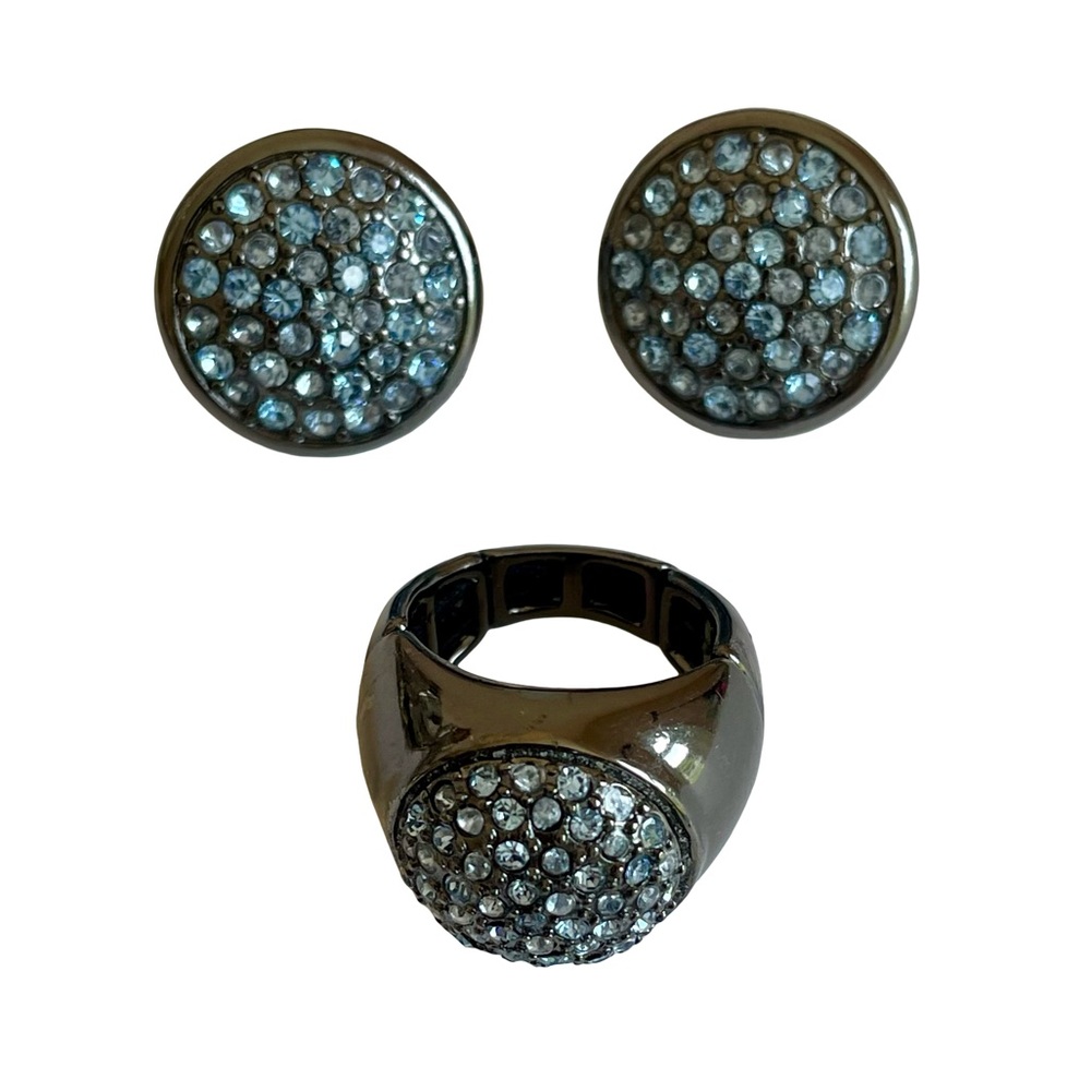 Vintage Monet Gun Metal Adjustable Ring And Clip Earrings With Blue Rhinestones
